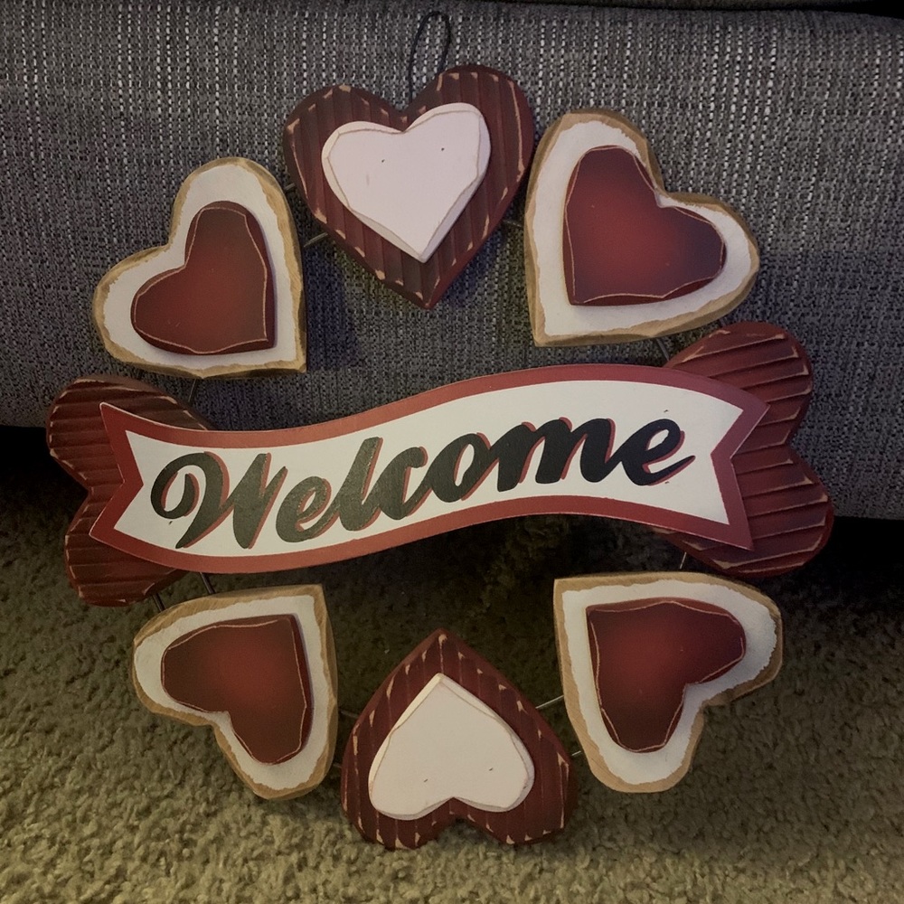 Welcome Sign w Hearts